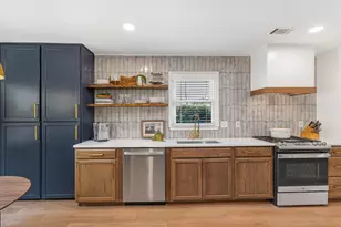 1016 Pine Grove Dr, Alpharetta, GA 30009 - Photo 10