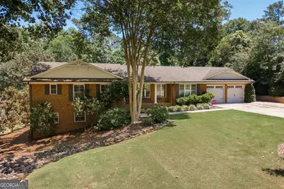 275 Davis Estates Road, Athens, GA 30606 - Photo 2