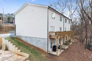 2451 NW Old Thompson Bridge Rd, Gainesville, GA 30501 - Photo 4