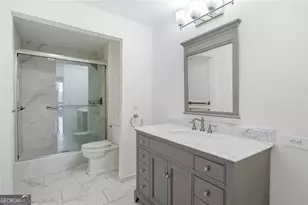 2660 Peachtree Rd NW, Atlanta, GA 30305 - Photo 20