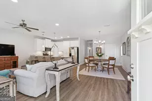 300 2nd St E, Darien, GA 31305 - Photo 6