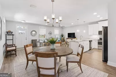 300 Second Street E #E, Darien, GA 31305 - Photo 10