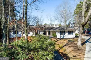 7330 Hunters Branch Dr NE, Atlanta, GA 30328 - Photo 52