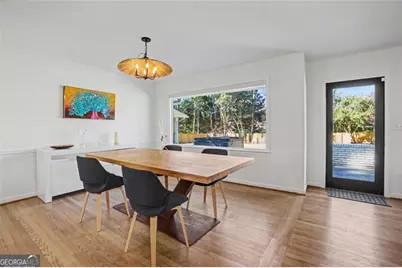 7330 Hunters Branch Drive NE, Atlanta, GA 30328 - Photo 12