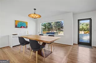 7330 Hunters Branch Dr NE, Atlanta, GA 30328 - Photo 12