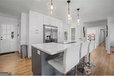 7330 Hunters Branch Drive NE, Atlanta, GA 30328 - Photo 20