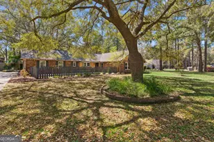 139 MacKay Dr, Brunswick, GA 31525 - Photo 2