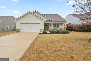 138 Charleston Ln, Milner, GA 30257 - Photo 2