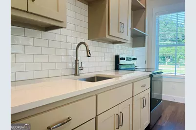 105 Gardenia Lane #105A, Lagrange, GA 30240 - Photo 8