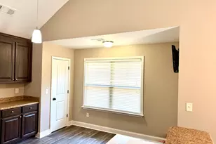 111 Bridle Path, Griffin, GA 30224 - Photo 8