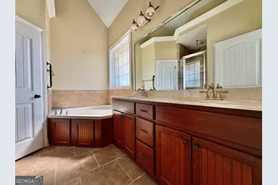 125 Peregrine Drive, Byron, GA 31008 - Photo 12