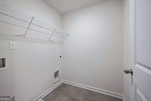 9418 Maple Grv Ln, Jonesboro, GA 30238 - Photo 8