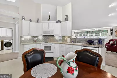 209 Collierstown Way, Peachtree City, GA 30269 - Photo 12