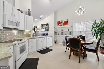 209 Collierstown Way, Peachtree City, GA 30269 - Photo 12