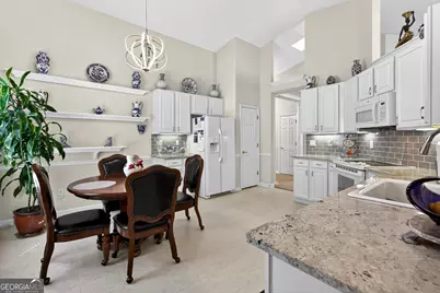 209 Collierstown Way, Peachtree City, GA 30269 - Photo 14