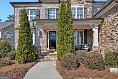 152 Sierra Circle, Woodstock, GA 30188 - Photo 2