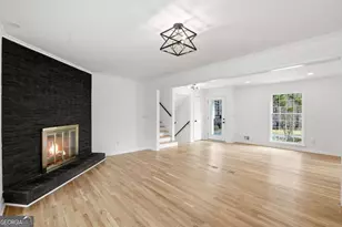 2616 Hawthorne Dr NE, Atlanta, GA 30345 - Photo 8