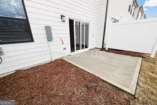 7312 Mulberry Trace Ln, Flowery Branch, GA 30542 - Photo 8