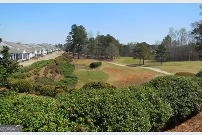 105 Champions Court, Griffin, GA 30223 - Photo 8