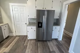 37 W Church St, Elberton, GA 30635 - Photo 8