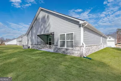 29 Bluegill Drive, Jefferson, GA 30549 - Photo 2