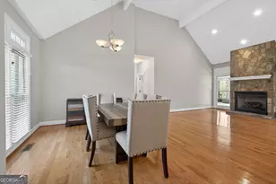 390 Lake Pl Dr, Lavonia, GA 30553 - Photo 6