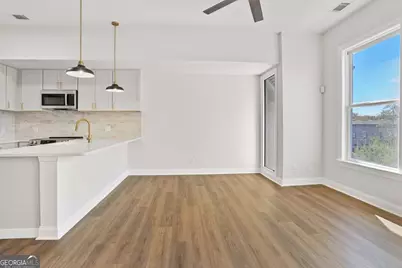302 Lorch Street #204, Savannah, GA 31404 - Photo 8