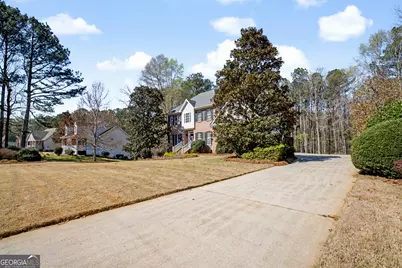 170 Perry Creek Drive, Fayetteville, GA 30215 - Photo 2