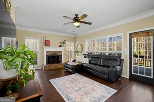 170 Perry Creek Dr, Fayetteville, GA 30215 - Photo 10