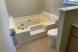 440 E Country Woods Dr, Covington, GA 30016 - Photo 4