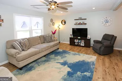 3710 Rambling Woods Drive, Loganville, GA 30052 - Photo 4