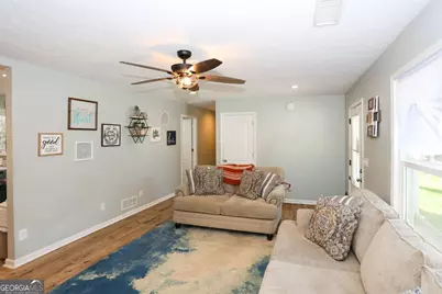 3710 Rambling Woods Drive, Loganville, GA 30052 - Photo 6