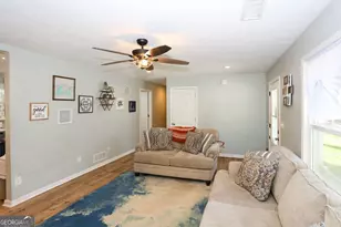 3710 Rambling Woods Dr, Loganville, GA 30052 - Photo 6