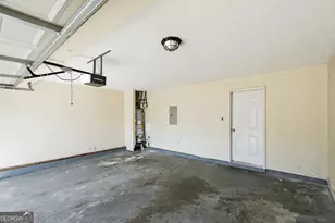 3921 Kenner Dr SW, Atlanta, GA 30331 - Photo 30