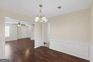 3921 Kenner Dr SW, Atlanta, GA 30331 - Photo 4