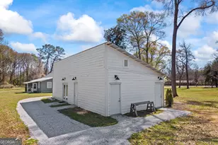 215 Hartwell Rd, Lavonia, GA 30553 - Photo 8