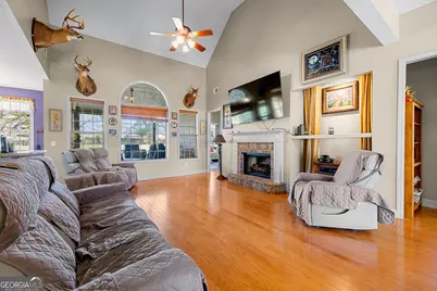 21 Hunters Overlook Drive, Senoia, GA 30276 - Photo 8