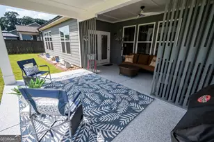 729 Glenside Dr, Jefferson, GA 30549 - Photo 10
