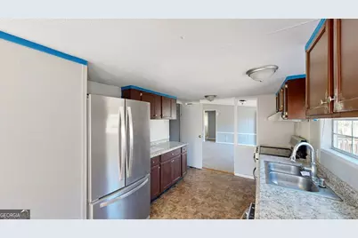 61 Holly Circle, Carrollton, GA 30116 - Photo 8