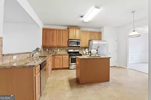 22 Valencia Ln, Newnan, GA 30263 - Photo 16