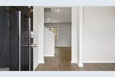 428 Bullock Pass, Jefferson, GA 30549 - Photo 2