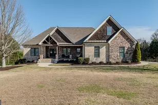 399 Overlook Trail, Williamson, GA 30292 - Photo 1