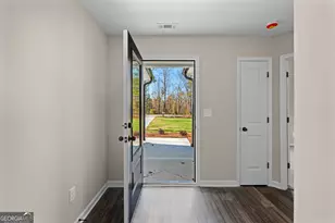 55 Pioneer Trl, Hogansville, GA 30230 - Photo 6