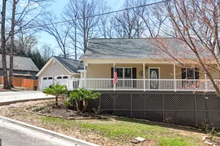 504 Rue Chalet, Lavonia, GA 30553 - Photo 2