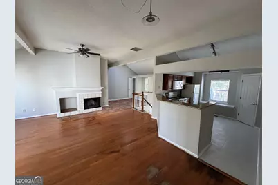 2220 Goodwood Boulevard SE, Smyrna, GA 30080 - Photo 6