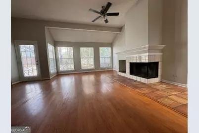 2220 Goodwood Boulevard SE, Smyrna, GA 30080 - Photo 2