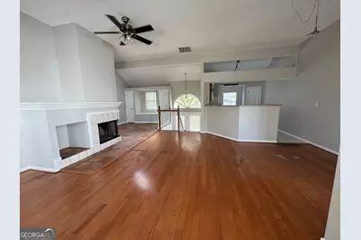 2220 Goodwood Boulevard SE, Smyrna, GA 30080 - Photo 4