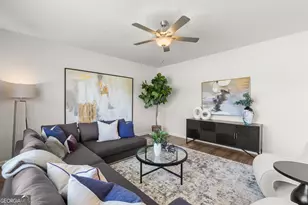 107 Maplewood Ln, Conyers, GA 30094 - Photo 10