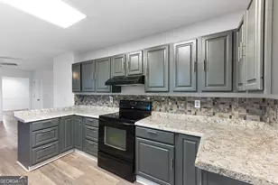 225 Blue Ridge Ln, Warner Robins, GA 31088 - Photo 4