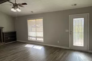 328 Cattlemans Cir, McDonough, GA 30252 - Photo 8